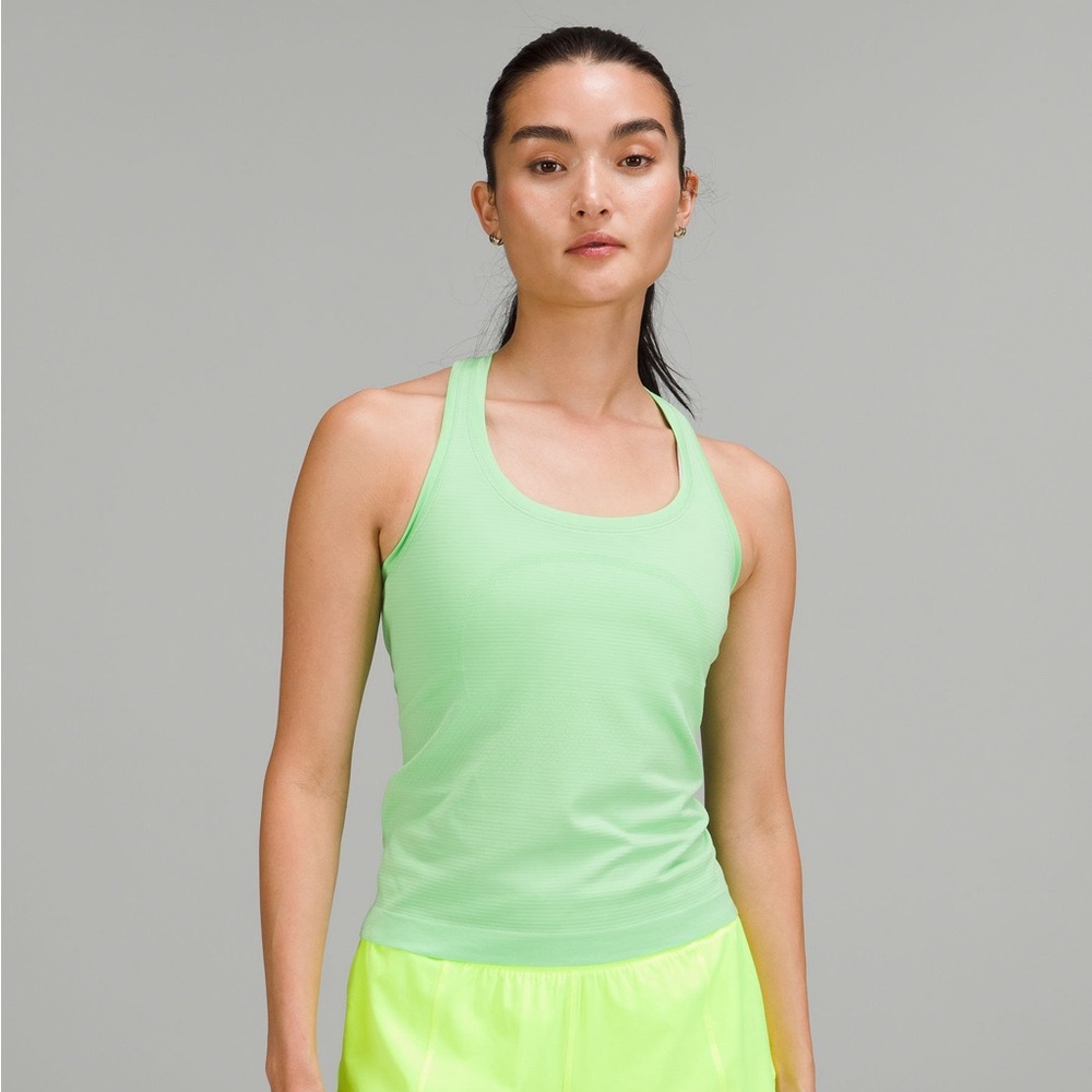 Lululemon Swiftly Tech Racerback Tank Top 2.0 in Race Length